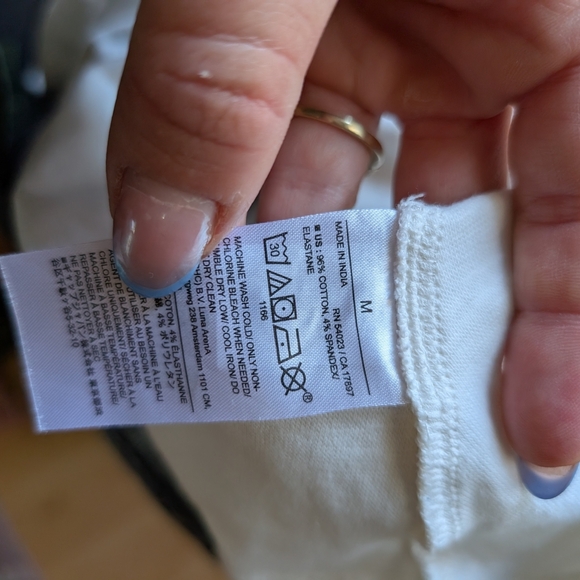 Banana Republic Cream Ruffle Sleeve Blouse Cotton Medium - Picture 4 of 7